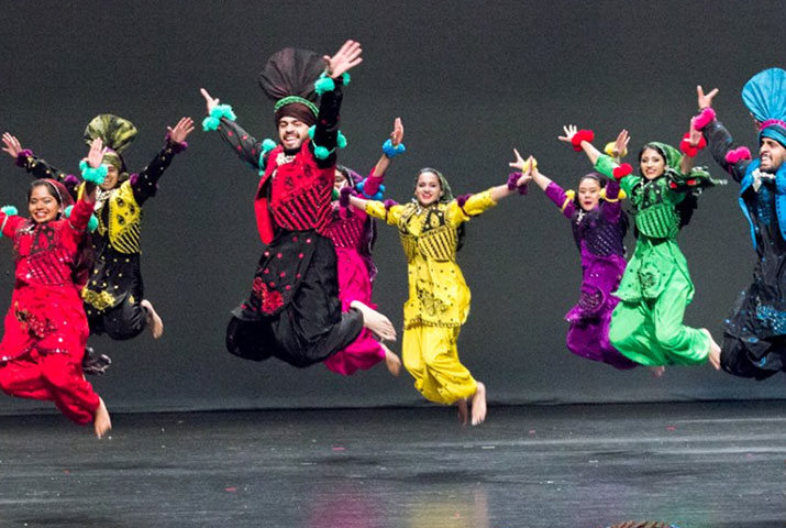 /media/k2/galleries/59031/Bhangra-03