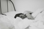oversleeping causes, i sleep too much what's wrong with me, 6 dangerous side effects of oversleeping, Migraine