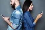 love and relationship, texting habits of couples, happy couples have similar texting habits suggests new study, Blissful