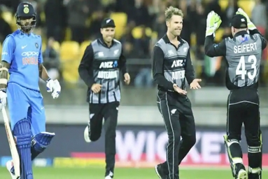 New Zealand Beats India by 80 Runs In First T20I New Zealand Beats India by 80 Runs In First T20I
