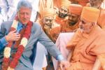 Former U.S. President Bill Clinton, His Holiness Pramukh Swami Maharaj, secretary hillary clinton and former u s president bill clinton pays rich tribute to hh pramukh swami maharaj of baps swaminarayan sanstha, Secretary hillary clinton