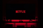 SPANISH, ENGLISH, tv shows to watch on netflix in 2021, Best friends