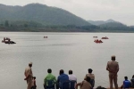 30 missing in Andhra boat tragedy, 30 missing in Andhra boat tragedy, 30 people feared missing as boat capsizes in godavari river, Boat tragedy