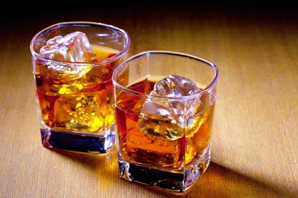These celebs opt to stay away from alcohol!