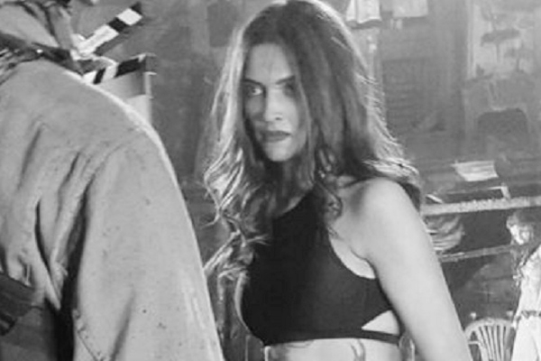 Deepika Smoking Hot in XXX
