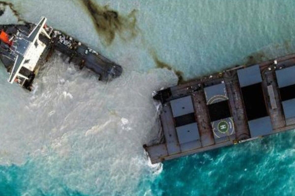 Everything about Mauritius Oil Spill and India’s Assistance